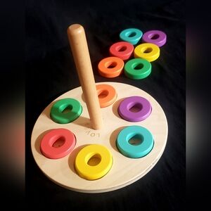 LOVEVERY Flexible Wooden Stacker